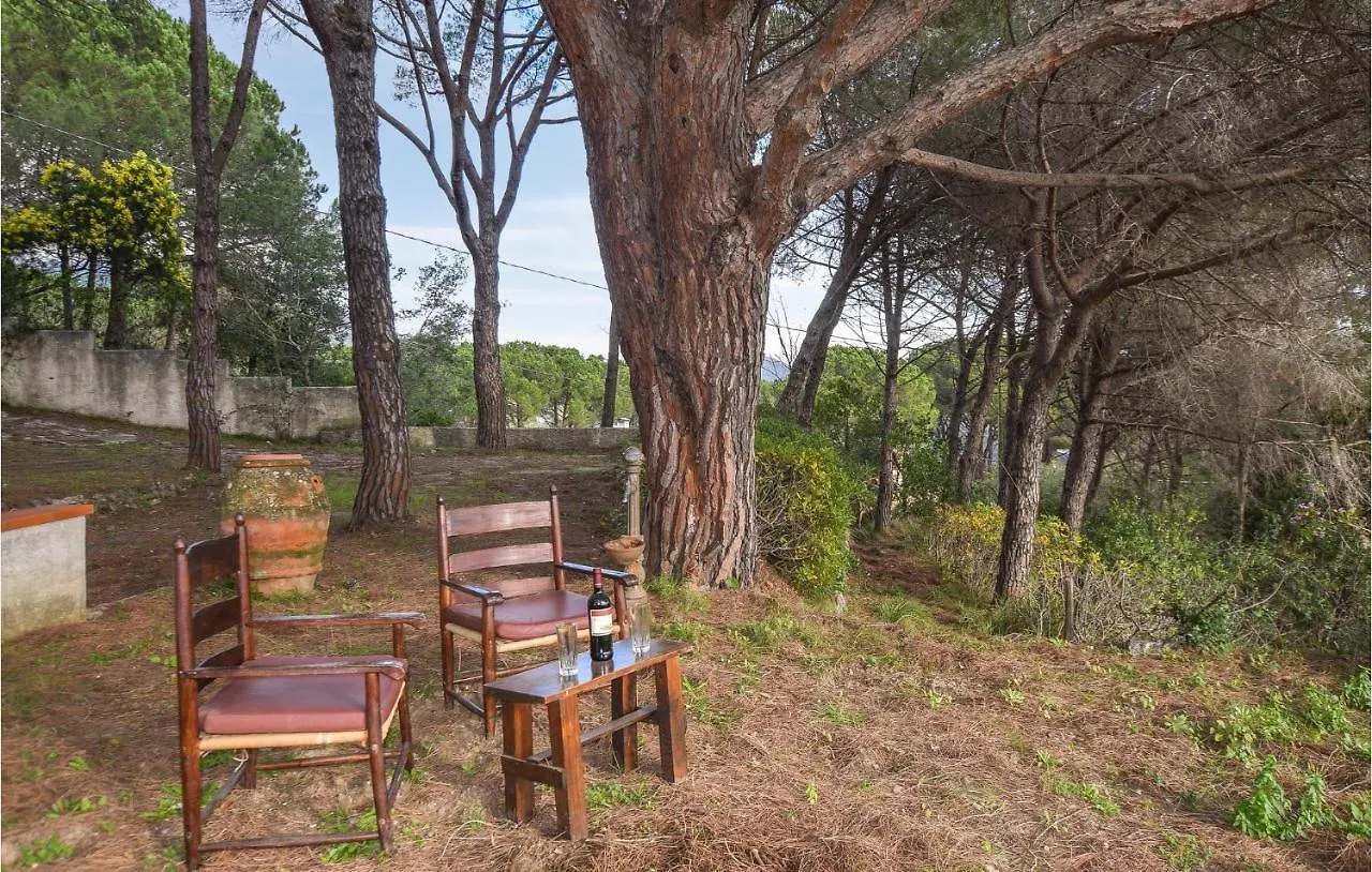 Hébergement de vacances Amazing Home In San Pietro In Campo With Wifi San Piero in Campo  Italie
