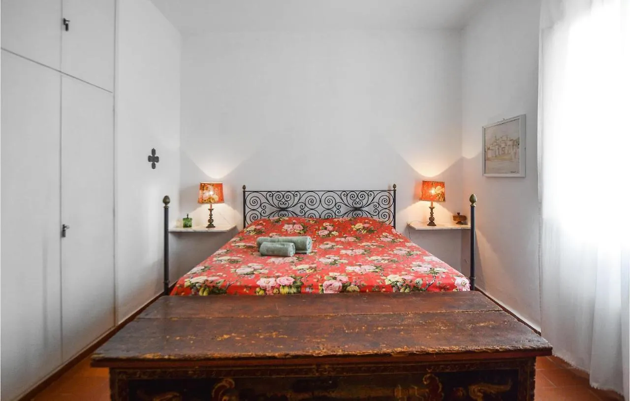 Hébergement de vacances Amazing Home In San Pietro In Campo With Wifi San Piero in Campo